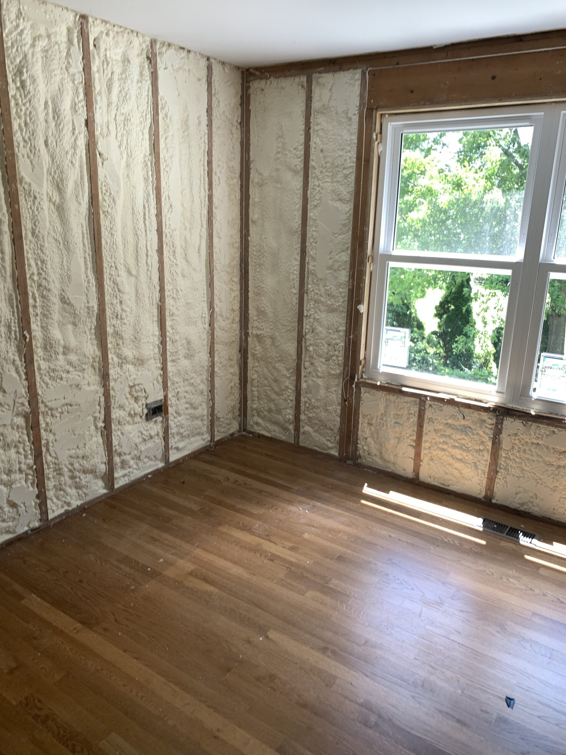 Spray Foam Insulation Cost Breakdown